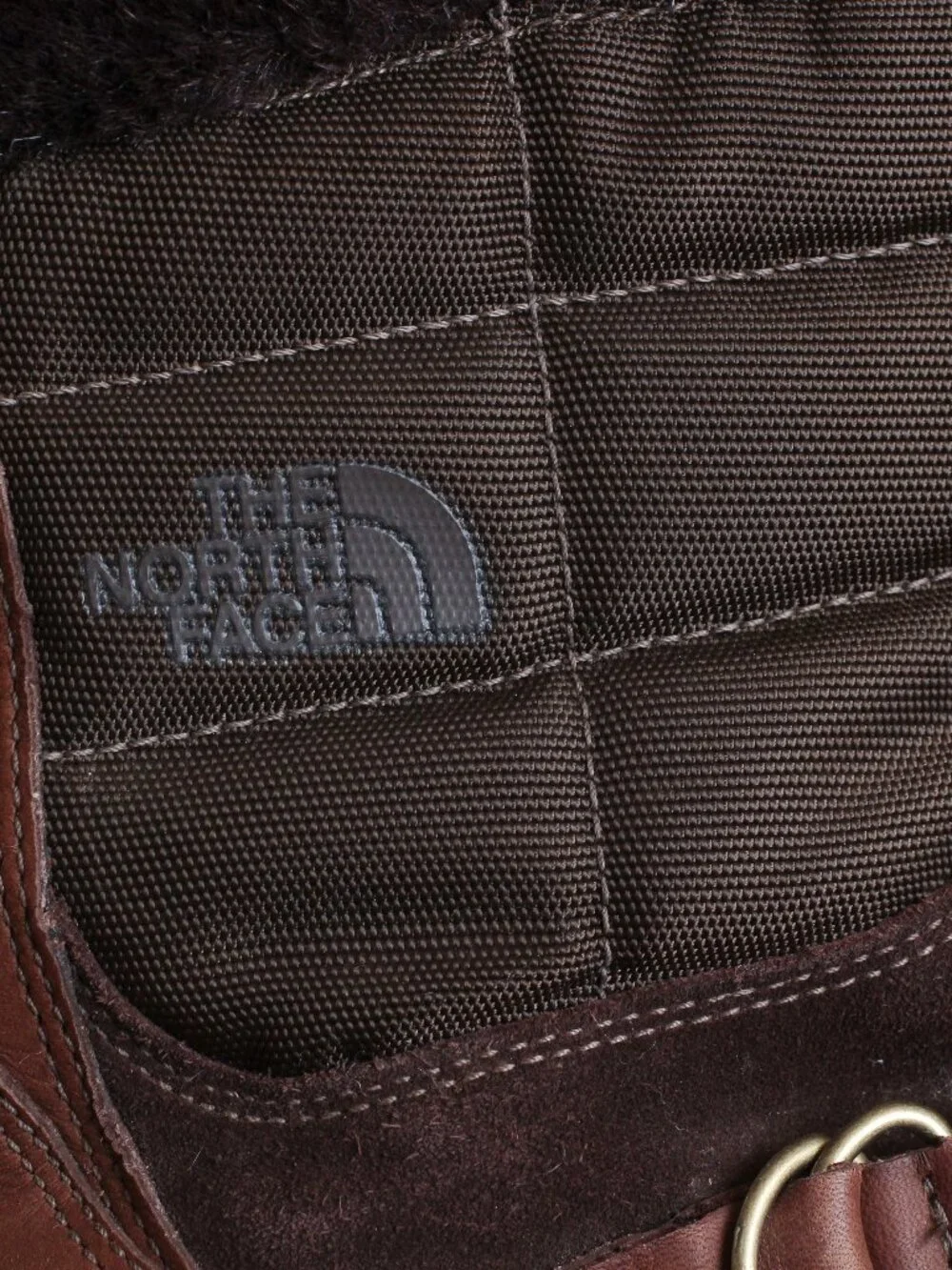 The North Face Chilkat III PrimaLoft Insulated Waterproof Winter Boots Womans 9